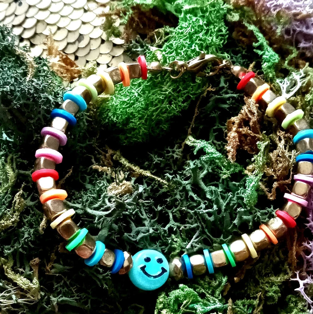 Rainbow gold blue smiley face bracelet 🌈